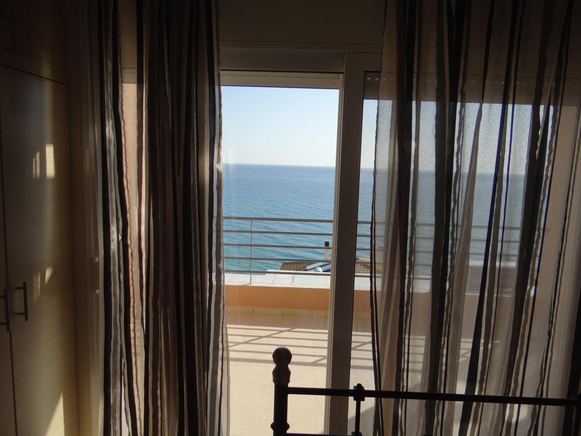 Aperanto House Paralia Loutsas 部屋 写真