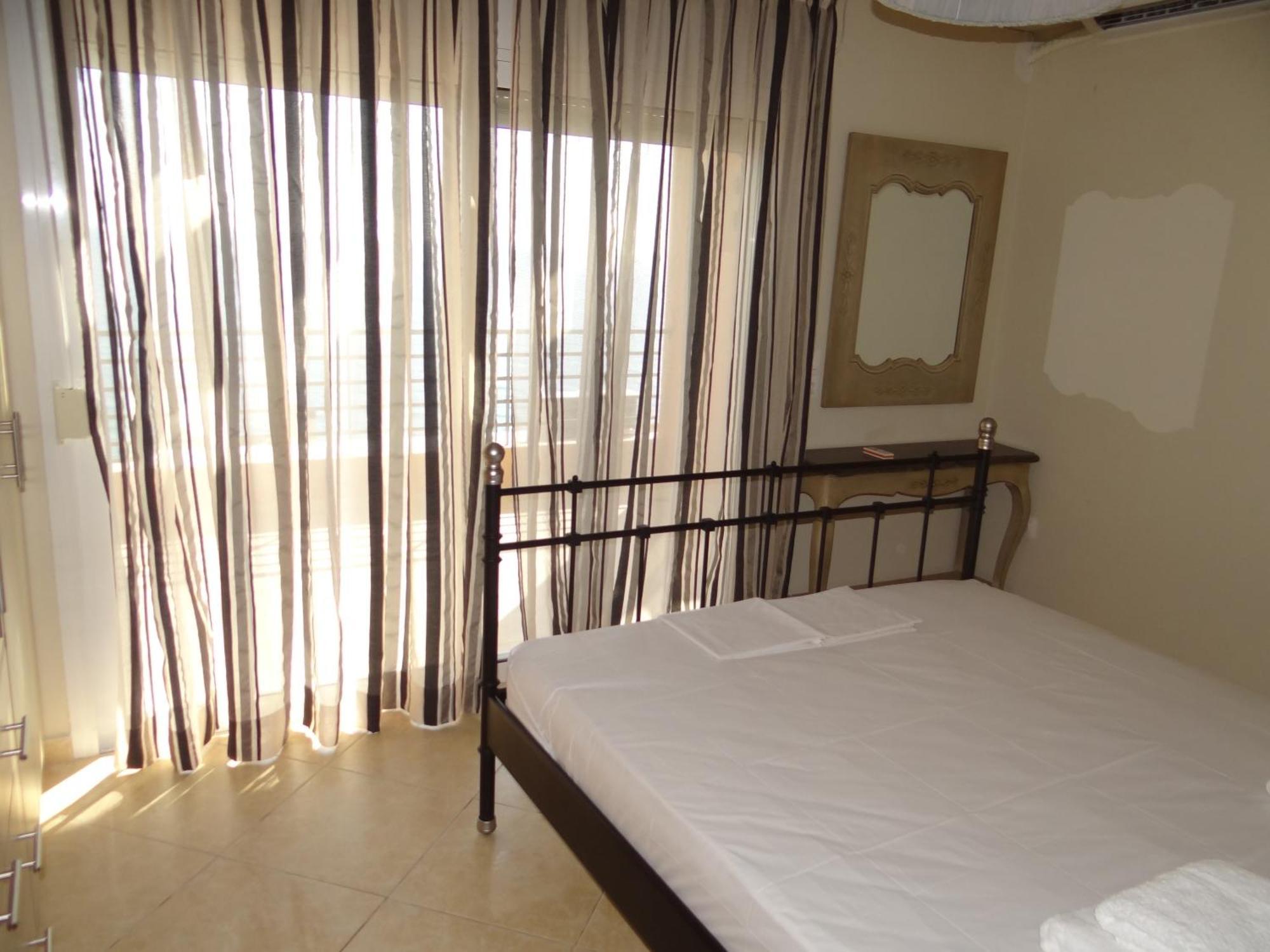 Aperanto House Paralia Loutsas 部屋 写真