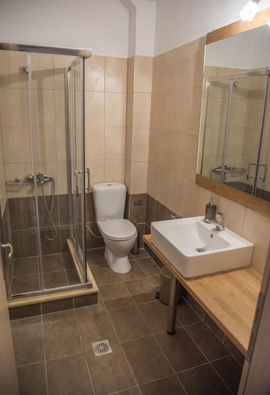 Aperanto House Paralia Loutsas エクステリア 写真
